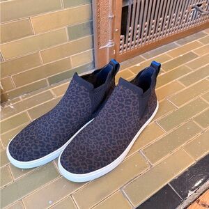 Rothy's Women’s Leopard Print Slip-On Sneakers Size 8.5